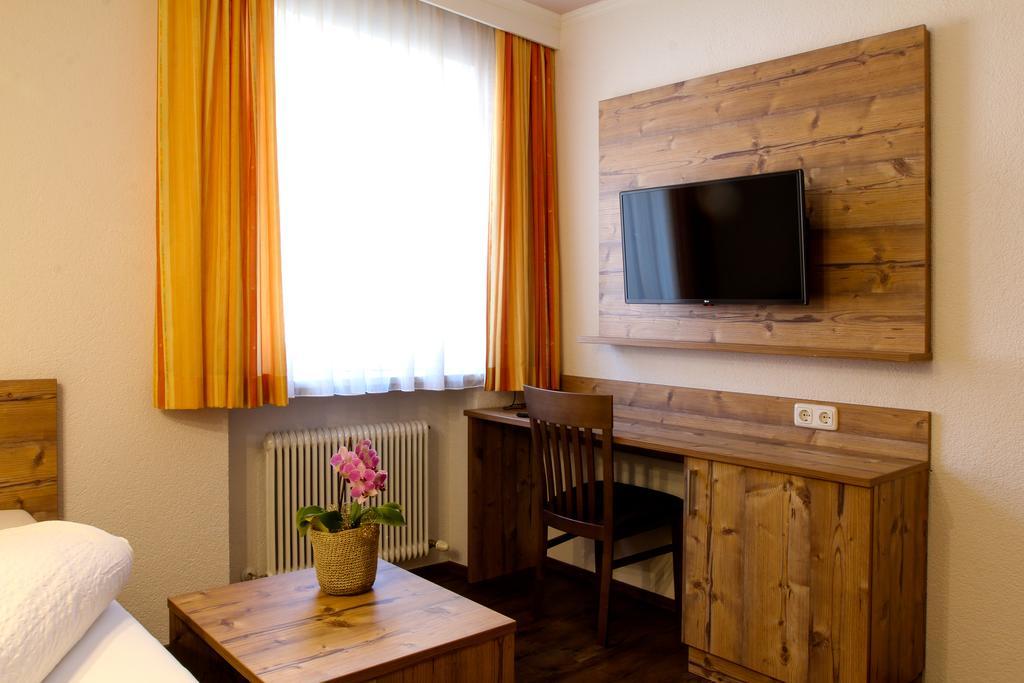 Zum Schwanen 3*